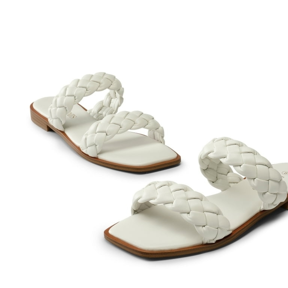 NEW DREAM PAIRS Women's 6.5 Braided Sandals Slip on Slides - Square Toe, Dressy